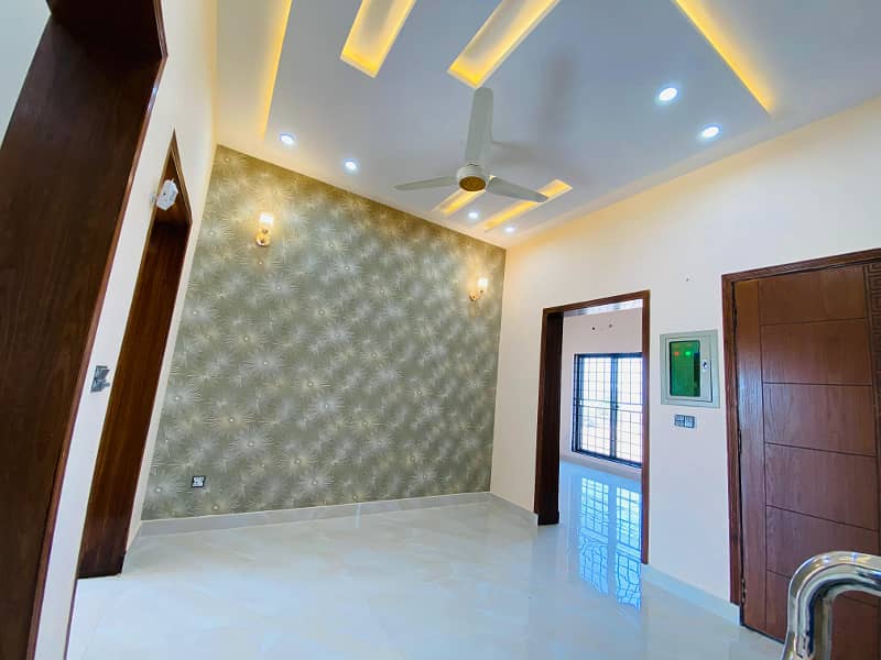 5-Marla (Brand New) Beautiful House for Sale in Jinnah Ext Sec-E Bahria Town Lahore 10