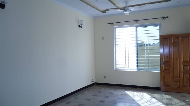 Aesthetic Lower Portion Of 3200 Square Feet For rent Is Available 1