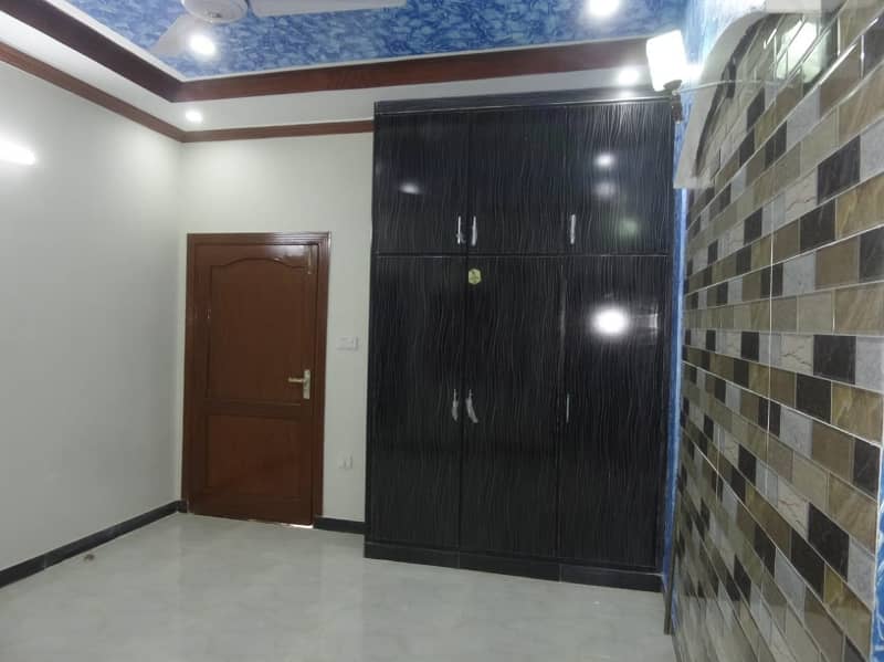3200 Square Feet Lower Portion In D-12 For rent At Good Location 2