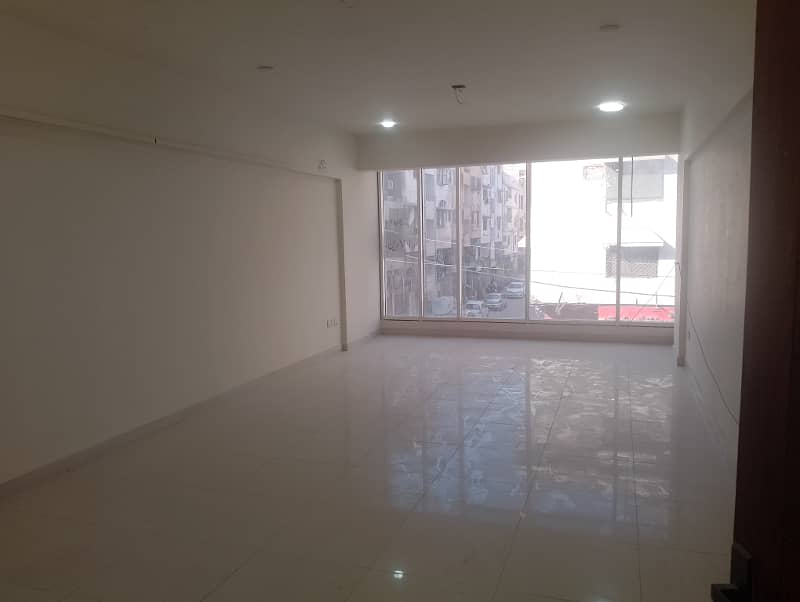Defence DHA phase 5 badar commercial brand new office with lift 1rst floor at good location available for rent 3