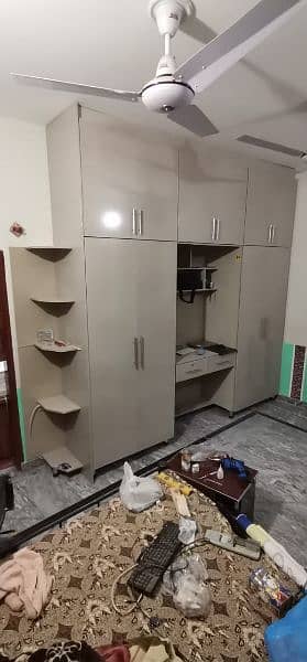 Carpenter/Kitchen cabinet / Kitchen Renovation/Office Cabinet/wardrobe 3