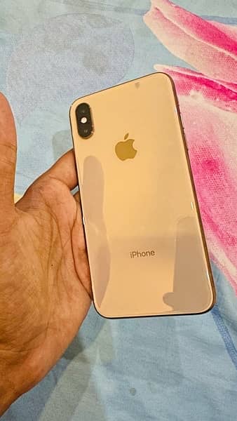 iPhone xs Gold 10/10 PTA APPROVED 1