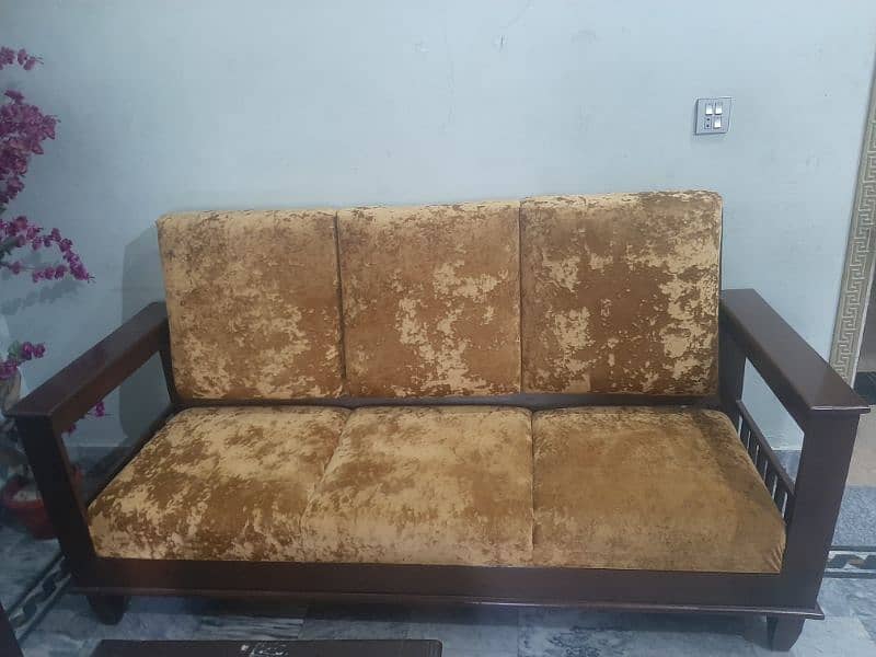 Original taali wood sofa set 6 seater 2