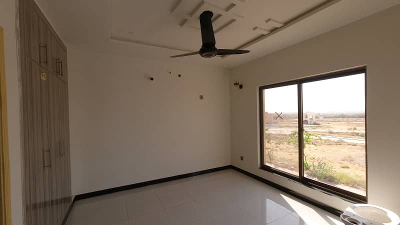 125 SQYD luxury villa available for sale in Bahria Town Karachi 23