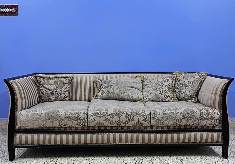 Good looking sofas in great condition 1