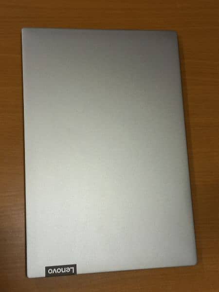 Lenovo IdeaPad S340 
(Intel Core i5-10GEN) 2