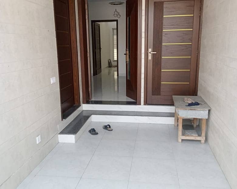 5 Marla House Available For Sale In Paragon City Lahore 5