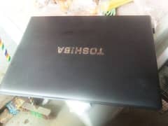 TOSHIBA LAPTOP