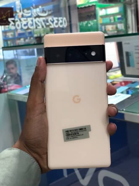 Google pixel 6 pro for sale with Box. 1