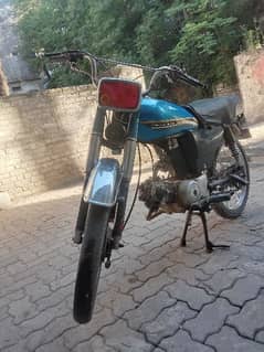 urgent sale 70cc bike in Abbottabad meed cash