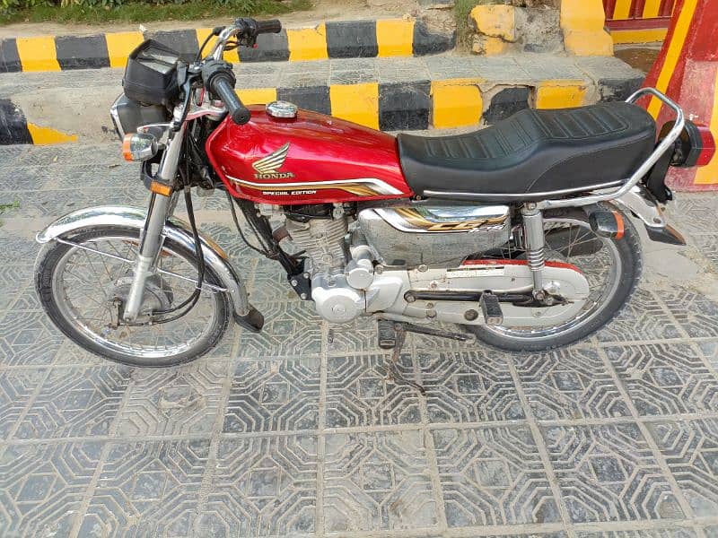 special edition Honda CG 125 Karachi 6