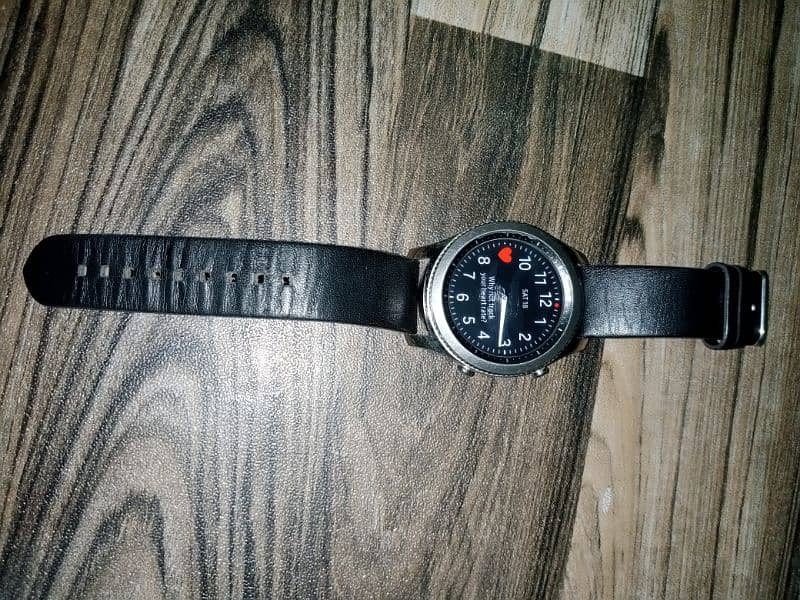 Samsung Gear S3 for sale in 10/10 condition 1