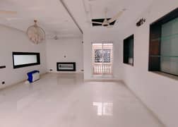 1 kanal Slightly Used Upper Portion For Rent In DHA Phase 5