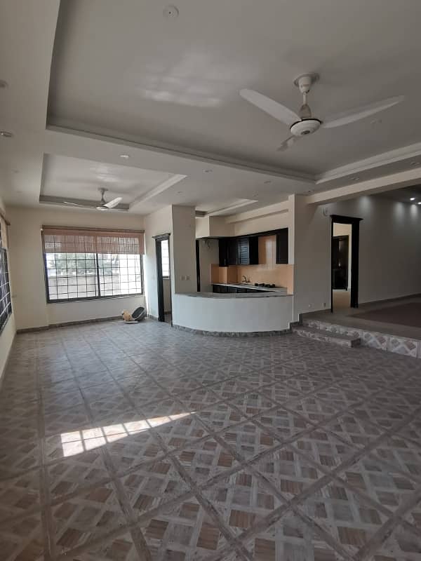 Unfurnished Appartment Available for Rent in E-11 khudad heights islalamabad 0