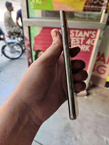 ONE PLUS 8 FOR SALE 1