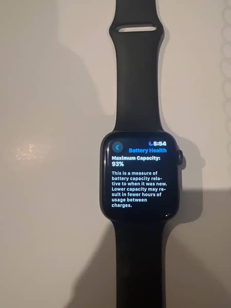 Apple Watch Series 4 10/10 Condition 1