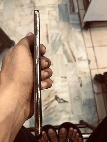 iphone Xs max 256 pta approved 4