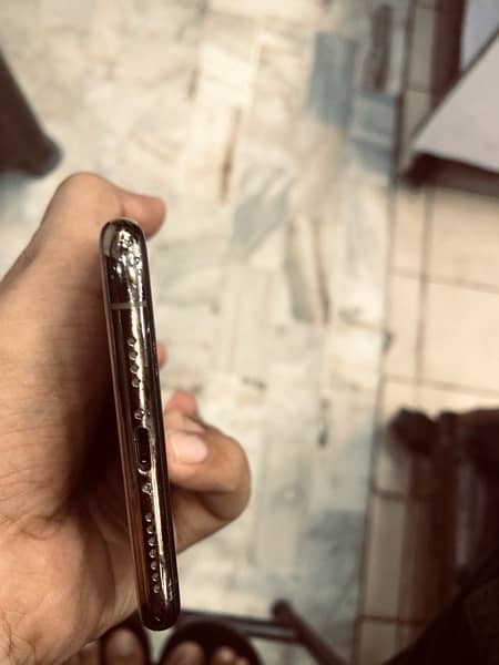 iphone Xs max 256 pta approved 5