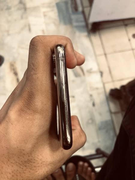 iphone Xs max 256 pta approved 6