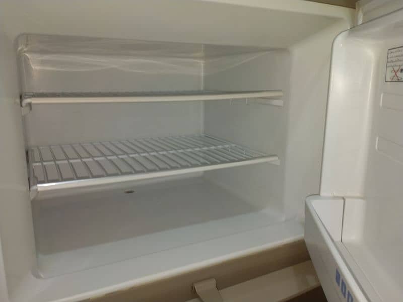 Haier Refrigerator 12 cft in excellent condition 4