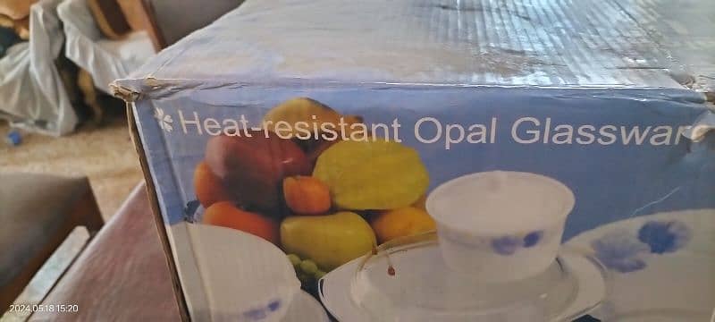 heat resistant opal glass wear 8 person serving 8