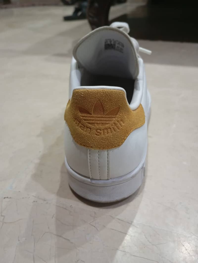 Adidas Stan Smith shoes 100% original-9/10 condition for sale 1