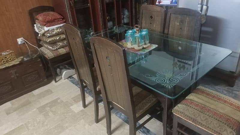 Glass Dining table for sale 6 sets 3