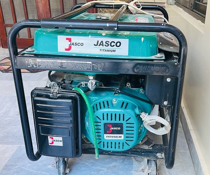 Jasco 5.5 kva Generator almost in brand new condition. 4