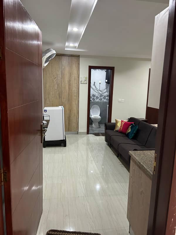 studio LUXURY furnished APPARTMENT AVAILBLE FOR RENT AT GULBERG GREEEN ISLAMABAD 1