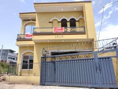 5.5 Marla One And Half Story House For Sale