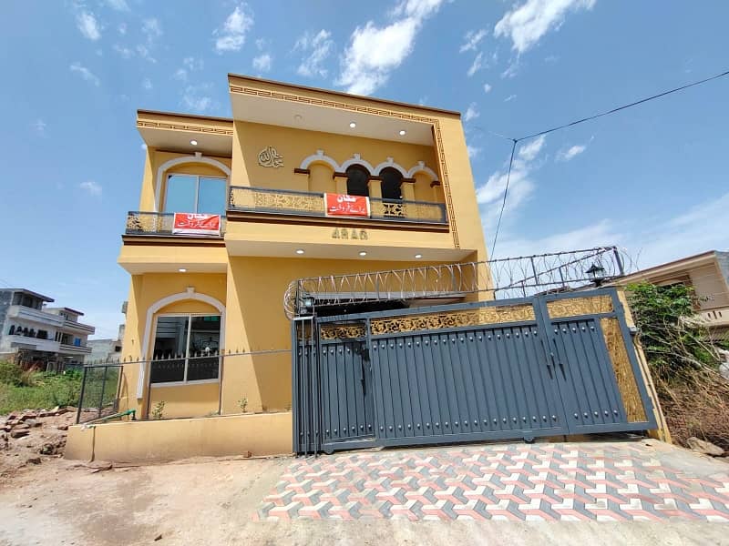 5.5 Marla One And Half Story House For Sale 1