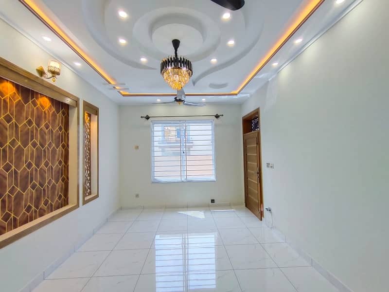 A Beautiful 7 Marla Double Storey House For Sale 5