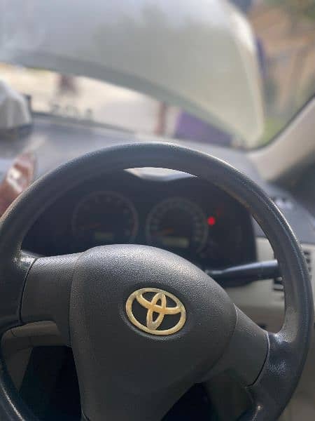 Toyota Corolla GLI 2011 6