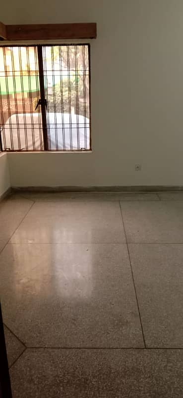 1 Kanal Lower Portion Available For Rent In Dha Phase 2 Near Masjid Park Market 17
