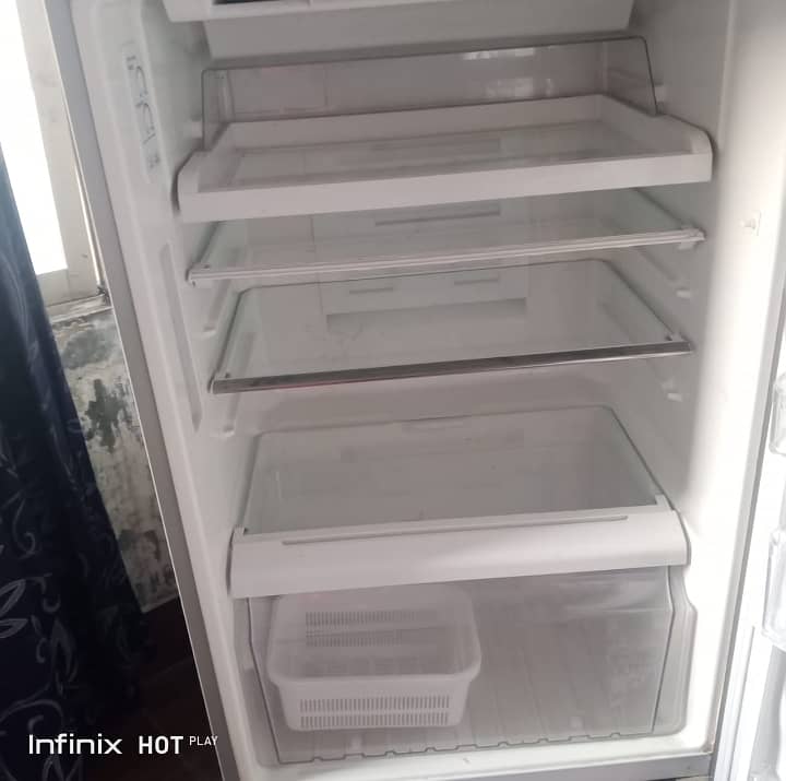 Toshiba Refrigerator 3