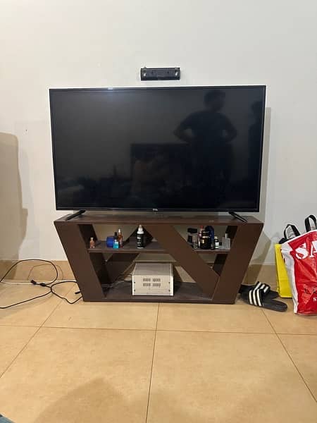 Tv console for sale 4ft*1ft 2