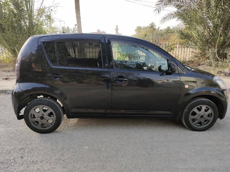 Toyota Passo X PACKAGE Model 2006/2011 mint condition just like vitz 4
