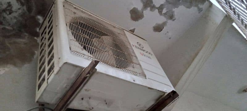KENWOOD 1.5 TON SPLIT AC FOR SALE IN NEW CONDITION. 7