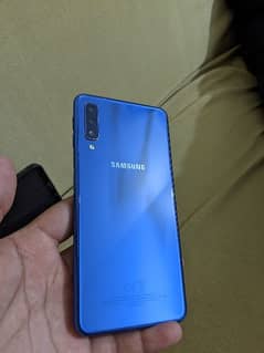 Samsung A7 (2018) 0