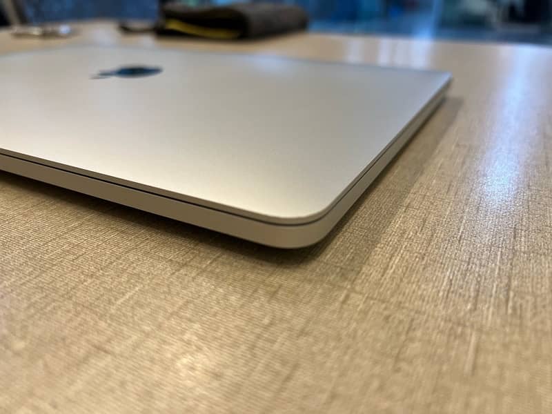 MacBook Pro M1 16/500 3