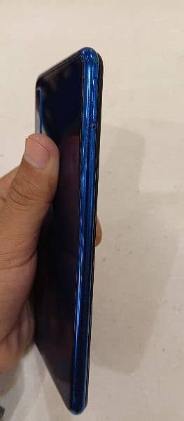 Samsung Galaxy A7, 4/128GB For Sale 2