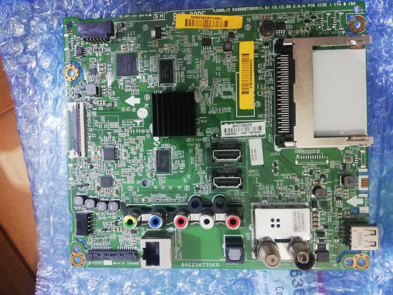 LG motherboard 8