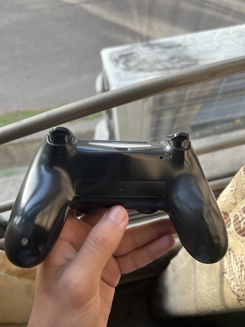 PS4 Controller 2