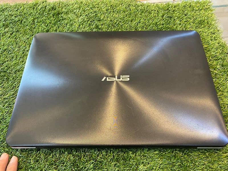 Laptop Asus i7 6th generation 1