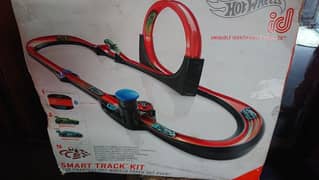 Hotwheel track set Available