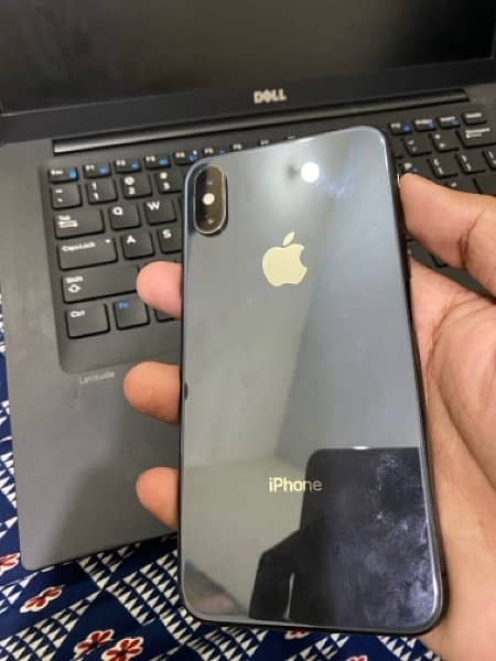 I phone xs 64 Gb Non pta 6