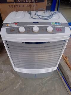 PAK A ONE AIR COOLER JUST FOR RS 15500 WITH 2 ICEPACKS