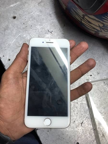 iphone 8   condition 10 by 10 4