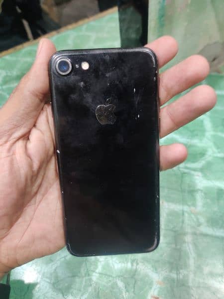 Iphone 7 128 GB official PTA Approved 1