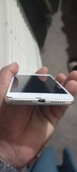 oppo a37 10/8 condition normol panel change use me ok only mobile 5